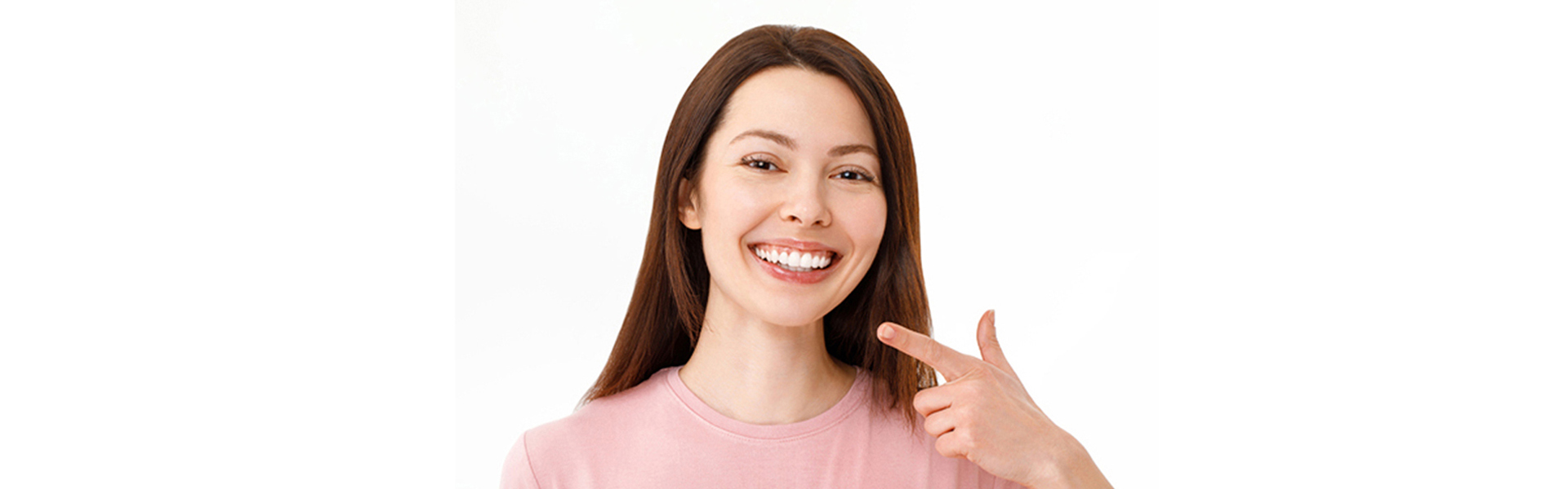 Natural Teeth Whitening Alternatives You Need to Know About