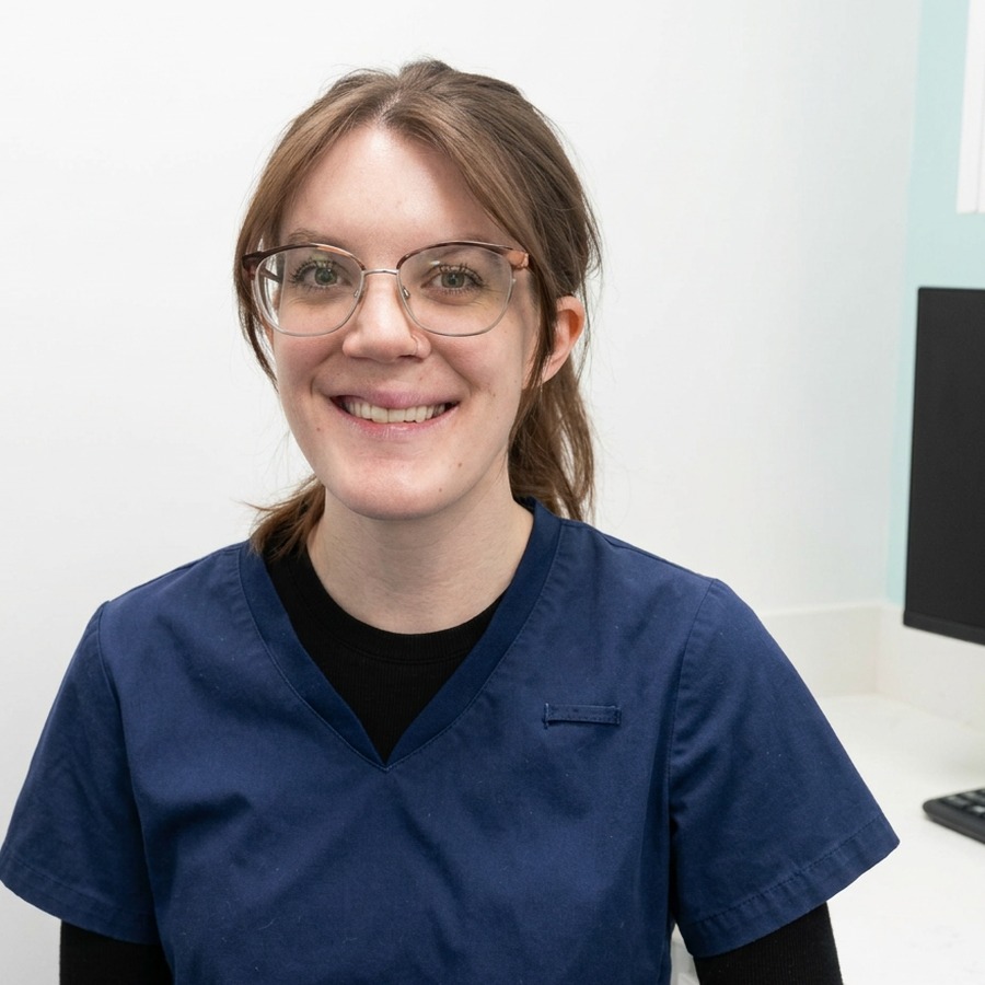 Madison, Dental Assistant at Welland Dental Centre